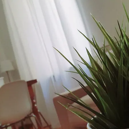 Almare - White House Apartment