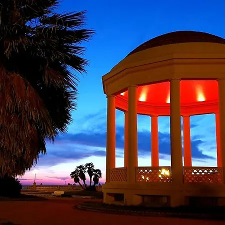 Almare - White House *